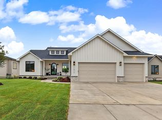 11612 E Winterberry St, Wichita, KS 67226