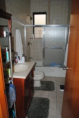 Rented by SDE Realty Corp | media 15