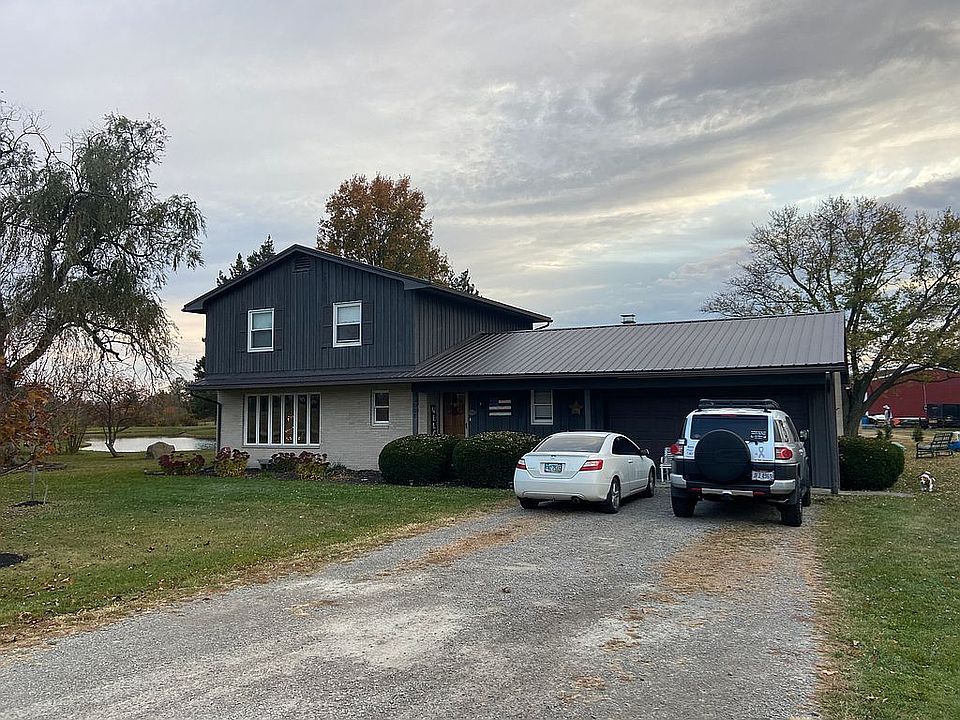 2nd image of 23081 Raymond Rd