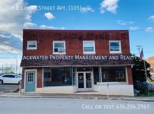 108 E Court St APT 105-2, Amherst, VA 24521