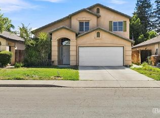 4704 Betony Dr, Bakersfield, CA 93311