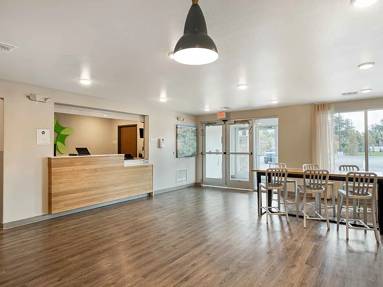 Lobby and Guest Check-in