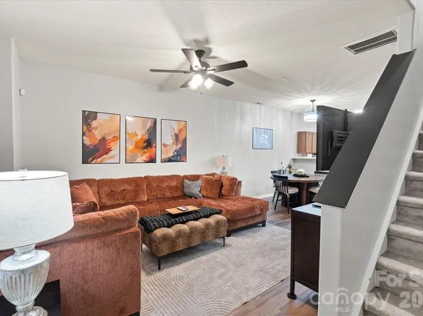 311 Alabarda Ln, Charlotte, NC 28273