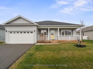 8 Sinclair Cres, Ramara, ON L3V8J9