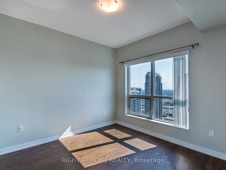 275 Village Green Sq #3225 — Photo 12