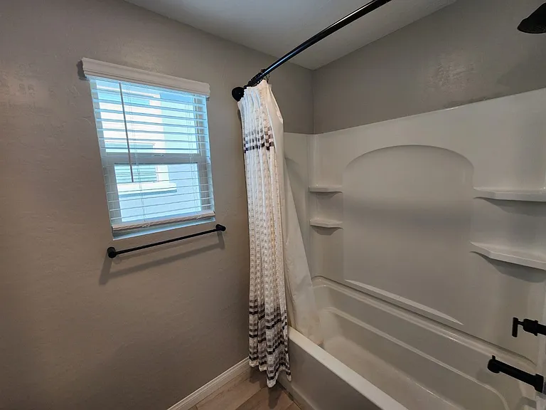 12511 Island Bells Ave — Photo 34
