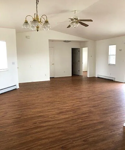 466 Cougar Run Ct — Photo 14