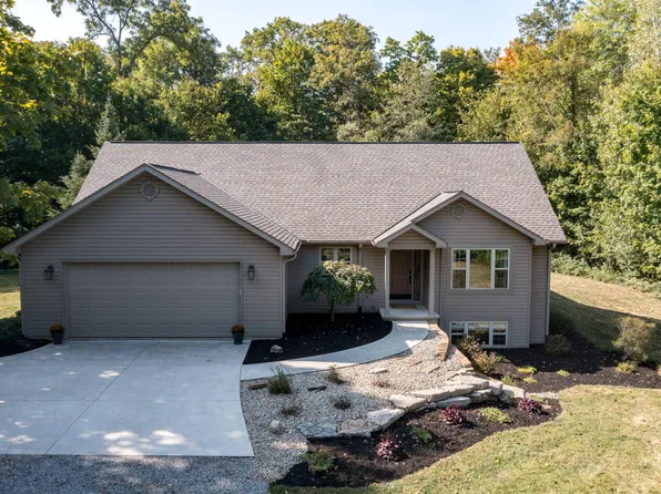 14562 Santa Fe New Knoxville Rd, Wapakoneta, OH 45895
