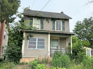 8745 Ashfield Rd, Slatington, PA 18080
