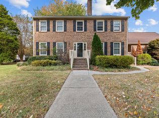 2 Trotters Bridge Dr, Poquoson, VA 23662