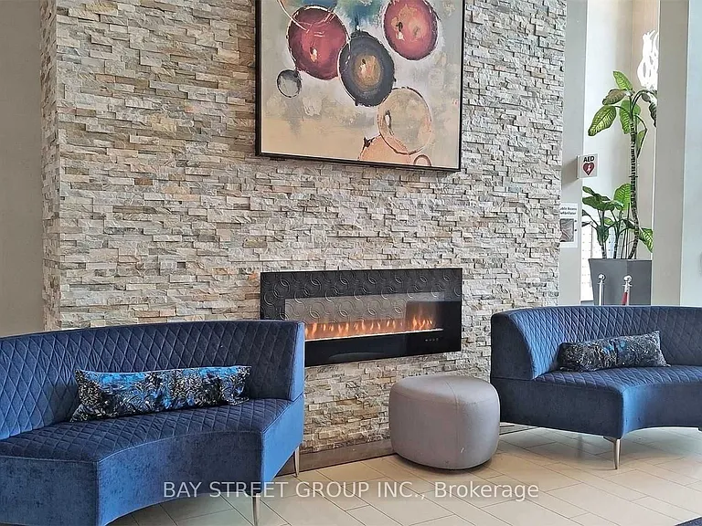 2230 Lake Shore Blvd W #2207 — Photo 9