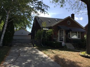 21812 Sunnyside St, Saint Clair Shores, MI 48080