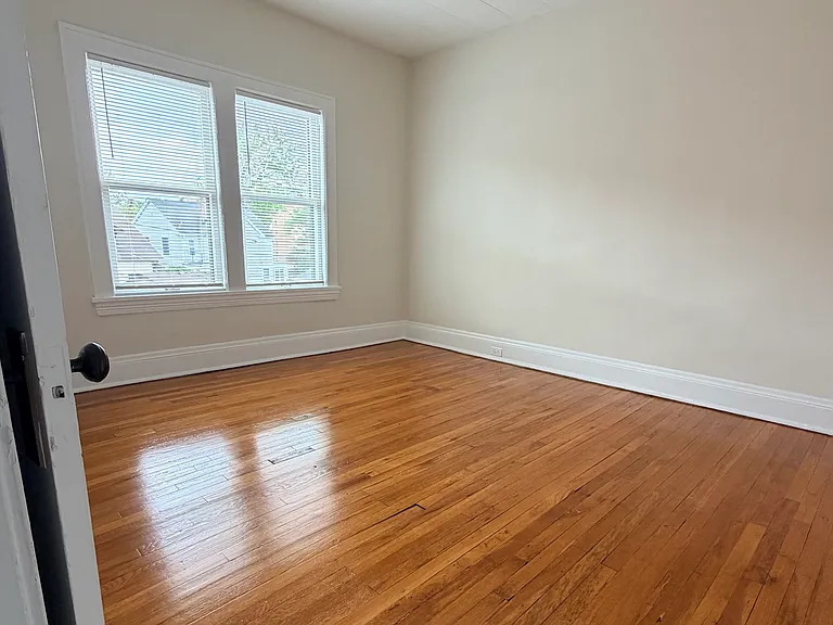 11851 Lake Ave — Photo 16