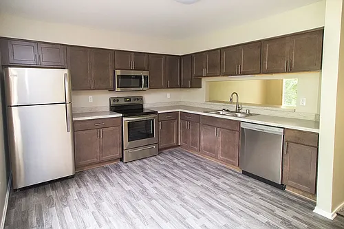 Boulevard Apartments Photo 1
