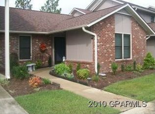 2072 C Quail Ridge Rd, Greenville, NC 27858