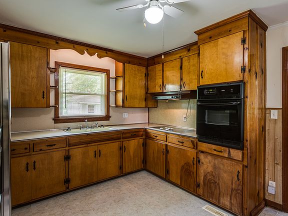 5th image of 2954 Gainesboro Grade