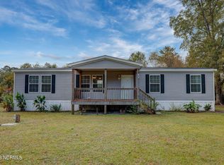 165 Raymond Williams Rd, Rocky Point, NC 28457