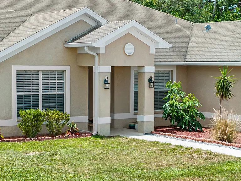 11366 Riddle Dr — Photo 45