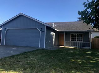 1574 Reasor Rd, McKinleyville, CA 95519