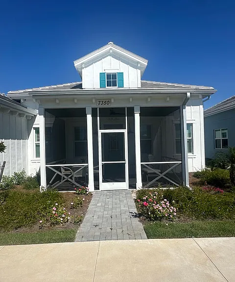 This cottage faces a large yard and is so private. The perfect location.