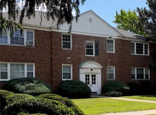 2401 Euclid Heights Blvd #A-5, Cleveland Heights, OH 44106