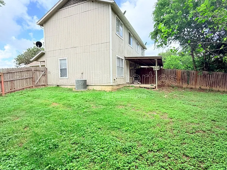 6321 Waddesdon Wood — Photo 19
