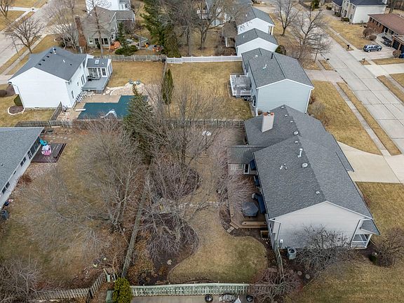 4th image of 3615 74th St