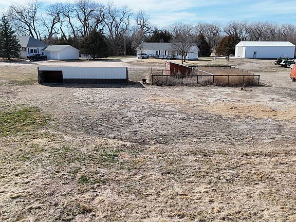 2nd image of 52351 848th Rd