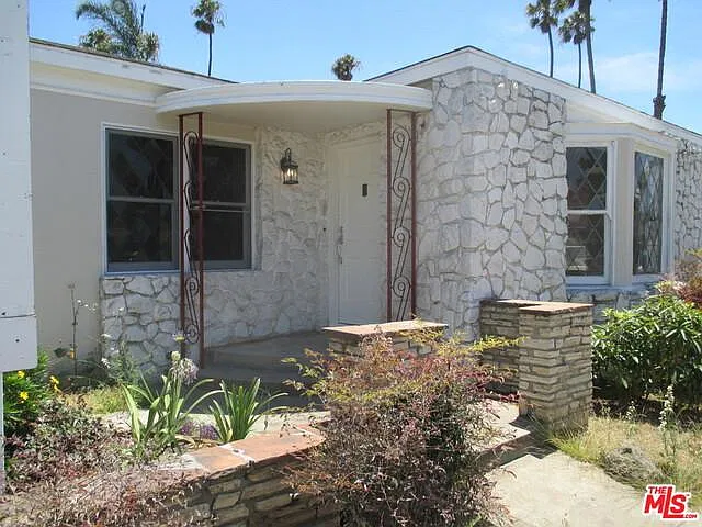 2 bed, 710 sqft, $3,500 — Photo 4