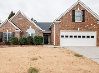 932 Fairmont Park Dr, Dacula, GA 30019