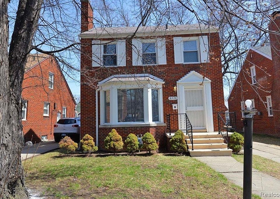 1st image of 18428 Birwood St