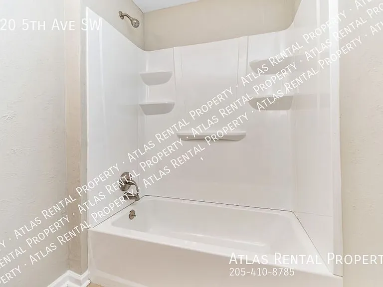 620 5th Ave SW — Photo 29