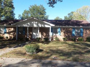 5 Mockingbird Ln, Pine Bluff, AR 71603