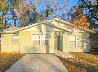 8307 N Klondyke St, Tampa, FL 33604