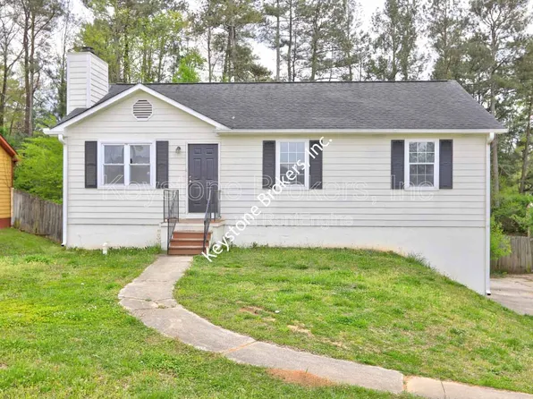 1277 Iron Gate Blvd, Jonesboro, GA 30238