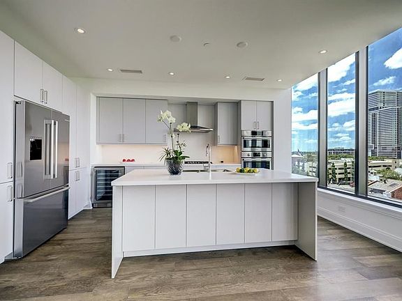 4th image of 2323 W Main St Unit 606