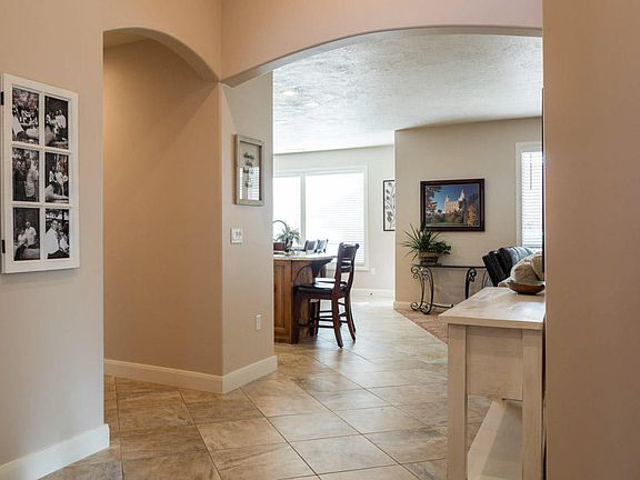 4th image of 3627 W Sagebrush Dr
