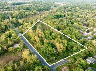 3003 S Cleveland Ave, Saint Joseph, MI 49085