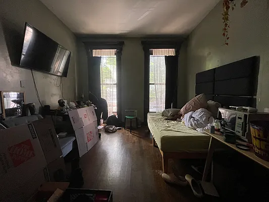 Rented by ERNY LLC | media 43