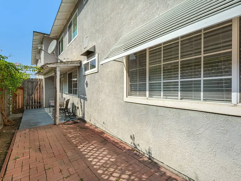 418 Nobel Ave #B — Photo 22