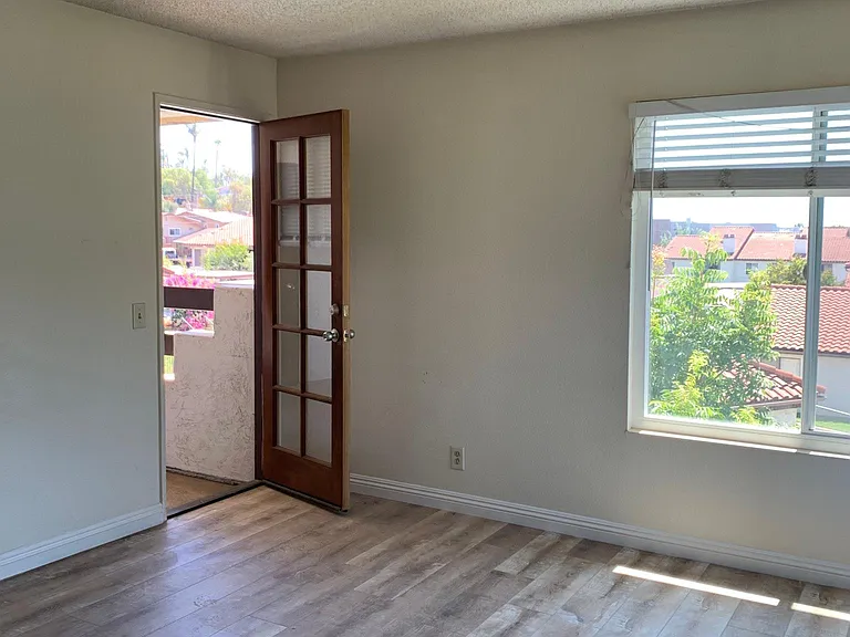 2425 Cranston Dr #202 — Photo 8