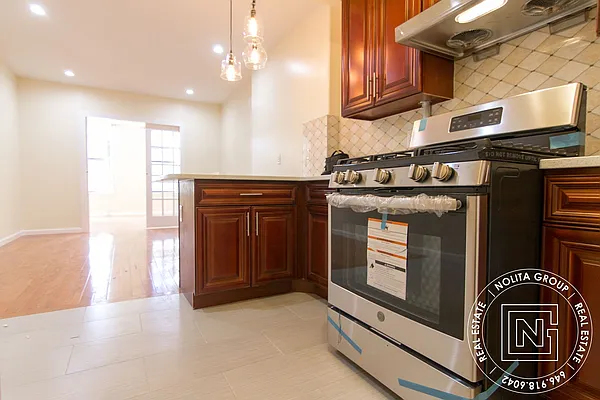 Rented by Nolita Group | media 2