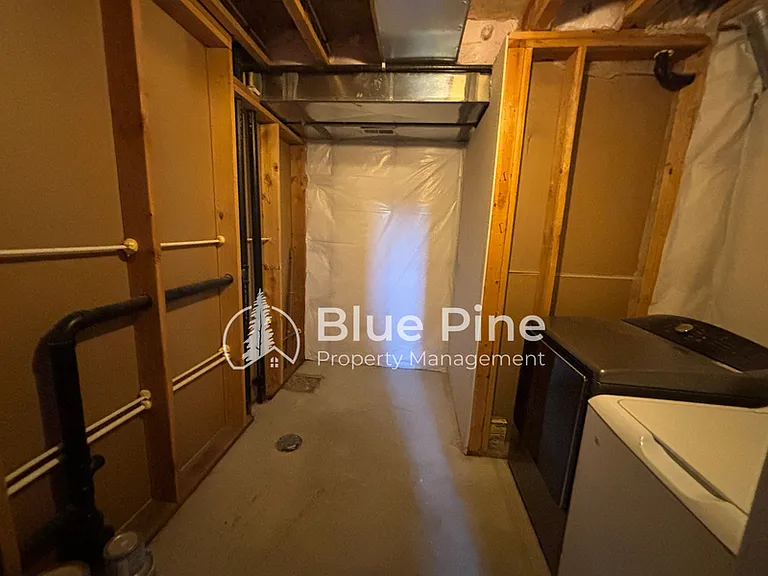 4333 High Desert Dr — Photo 17