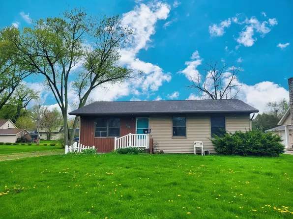 752 N Clark St, Nappanee, IN 46550