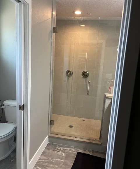 2432 Sanford Ave — Photo 10