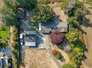 6390 Welch Rd, Central Saanich, BC V8M1W7