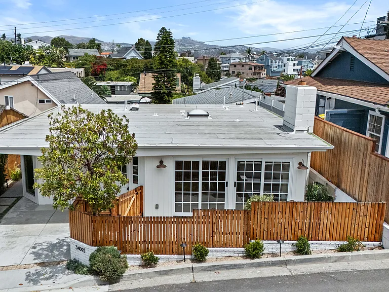 34092 Formosa Dr — Photo 2