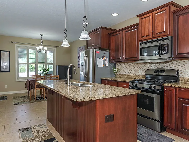 1031 Homestead Dr — Photo 22