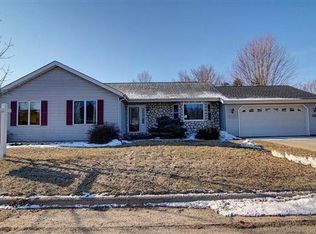 615 Hemphill Ave, Edgerton, WI 53534