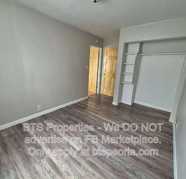 119 Vanburen Ct #6 — Photo 3